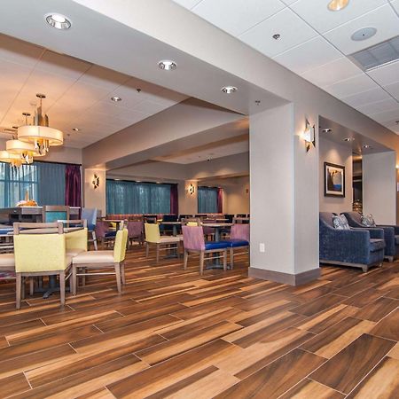 Hampton Inn Norwich Εξωτερικό φωτογραφία