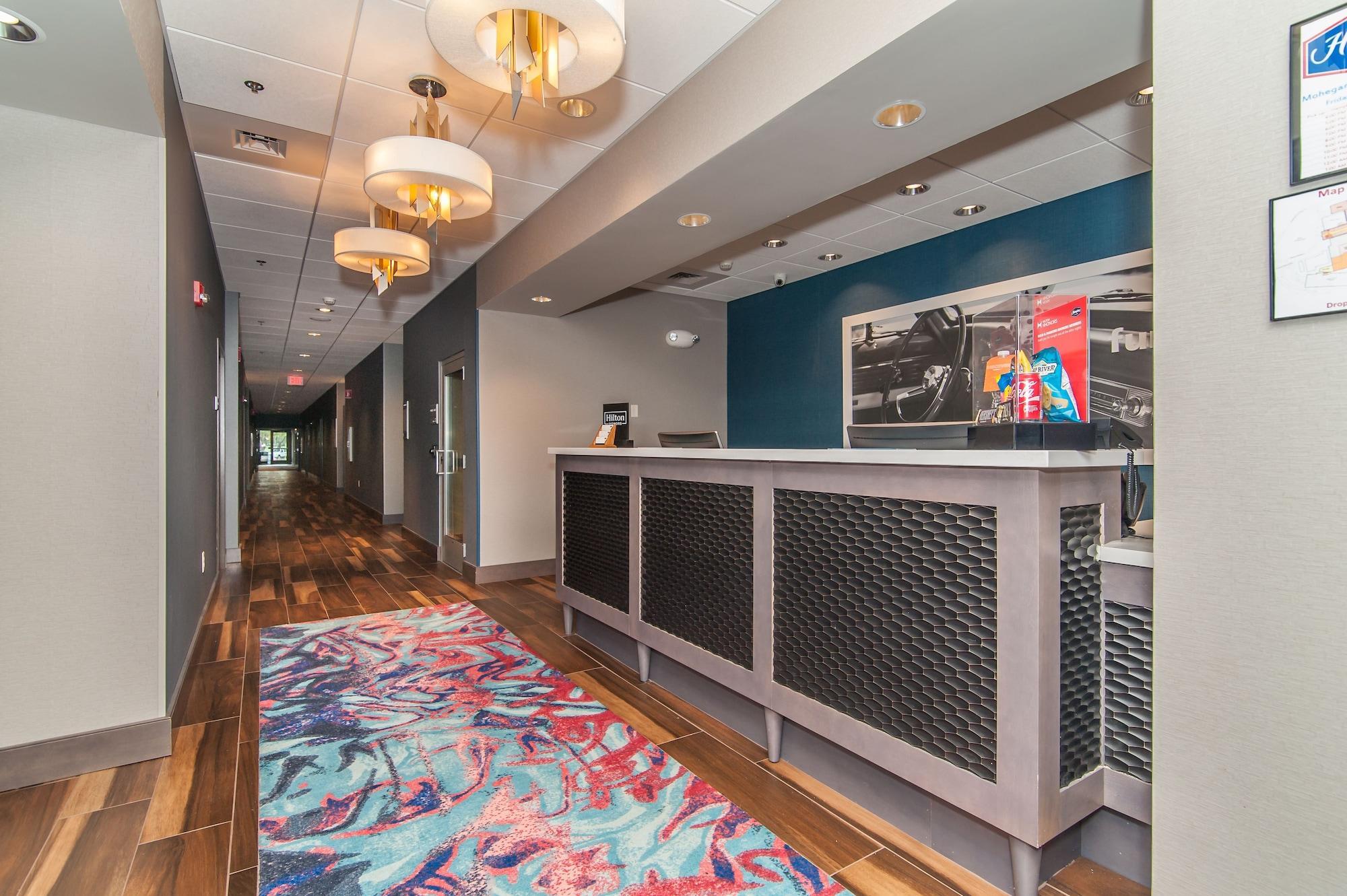 Hampton Inn Norwich Εξωτερικό φωτογραφία